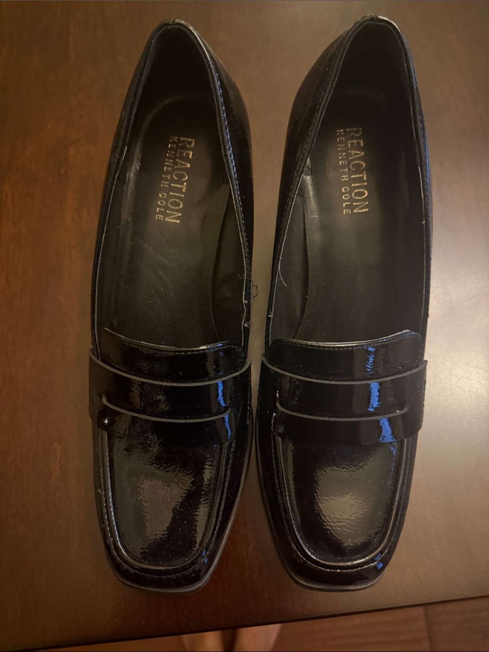 Kenneth Cole Reaction Women's Black Patent Loafers